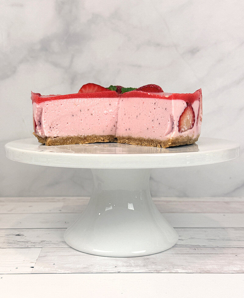Cut no-bake strawberry cheesecake