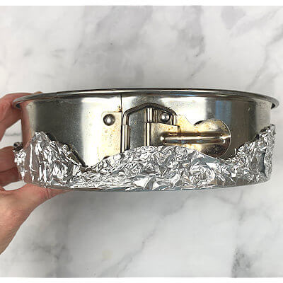 Step 3 - Wrap the bottom of your springform with aluminum foil. This pie may leak a little sometimes and this trick will prevent your oven to become dirty.