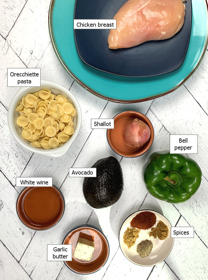 Key ingredients to make Orecchette with Chicken & Avocado