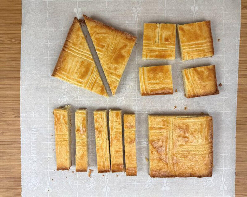Various cutting options when you bake a square boterkoeke
