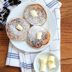 Small Raisin Dessert Pancakes