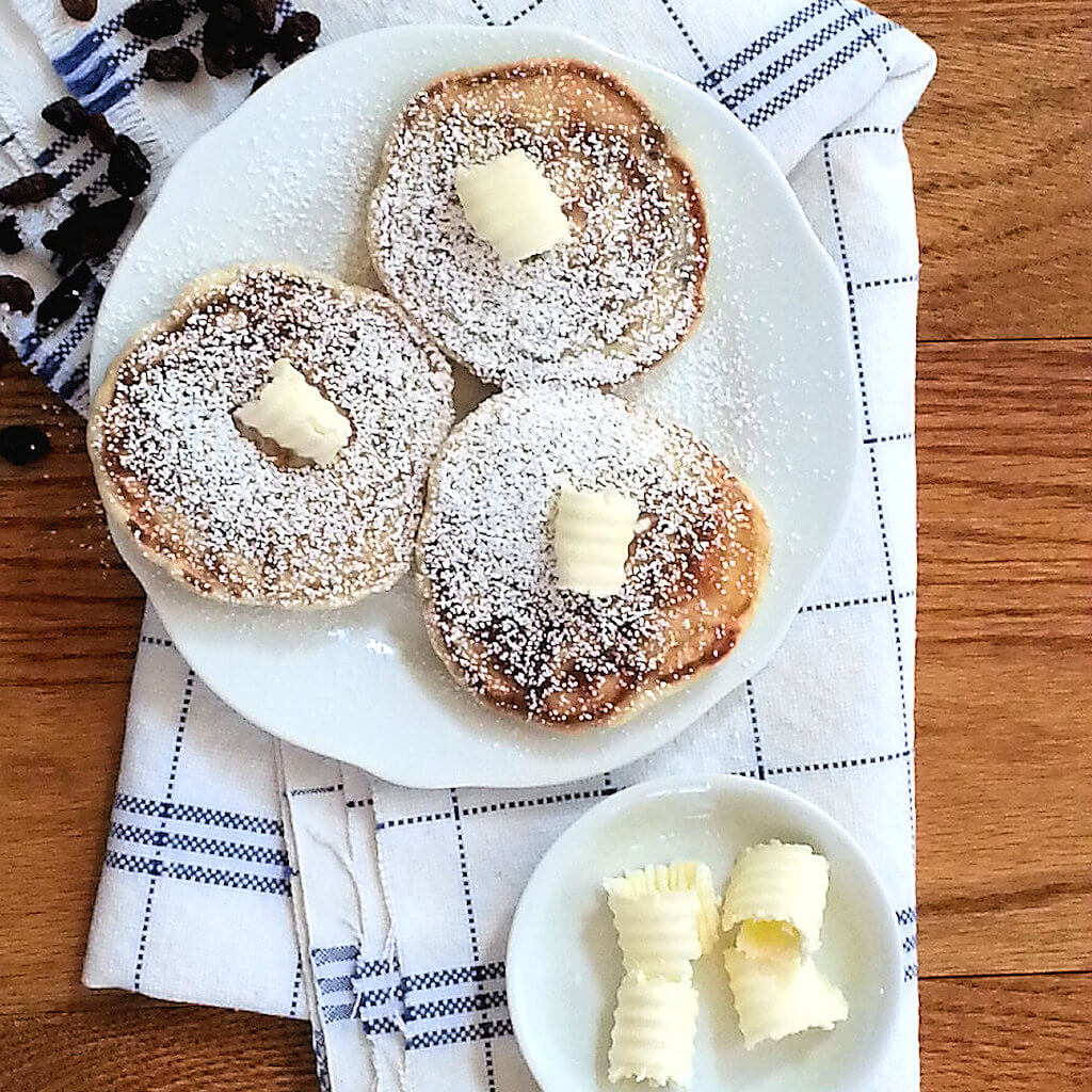 Small Raisin Dessert Pancakes