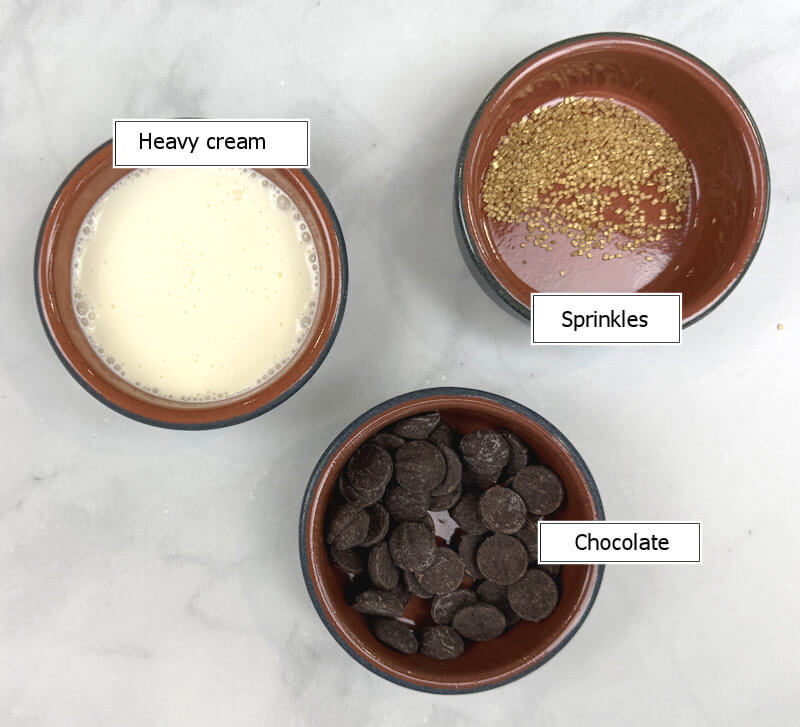 key ingredients to make dark chocolate ganache