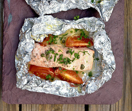 Grilled Salmon with Wine in Foil