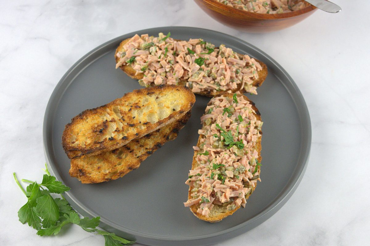 Open Sandwich with Cold Cut Salad