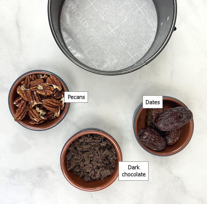 Key ingredients to make Dairy & Egg-Free Chocolate Mousse Pie