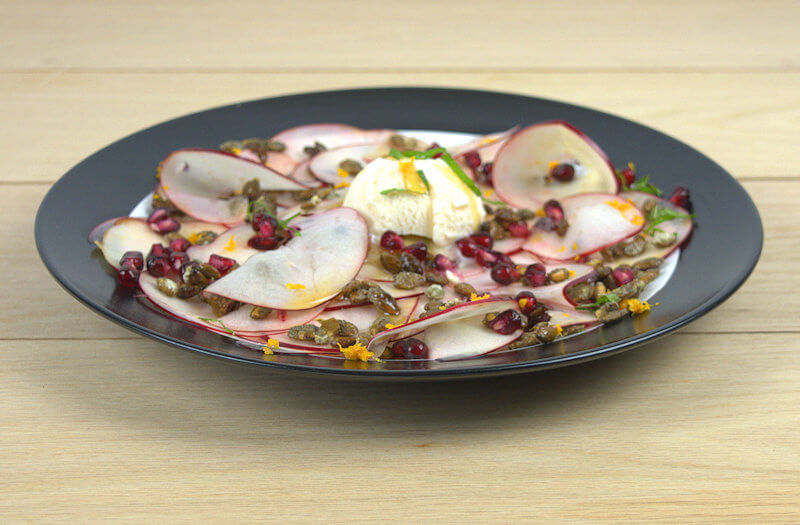 Apple Carpaccio with Ice cream - side view