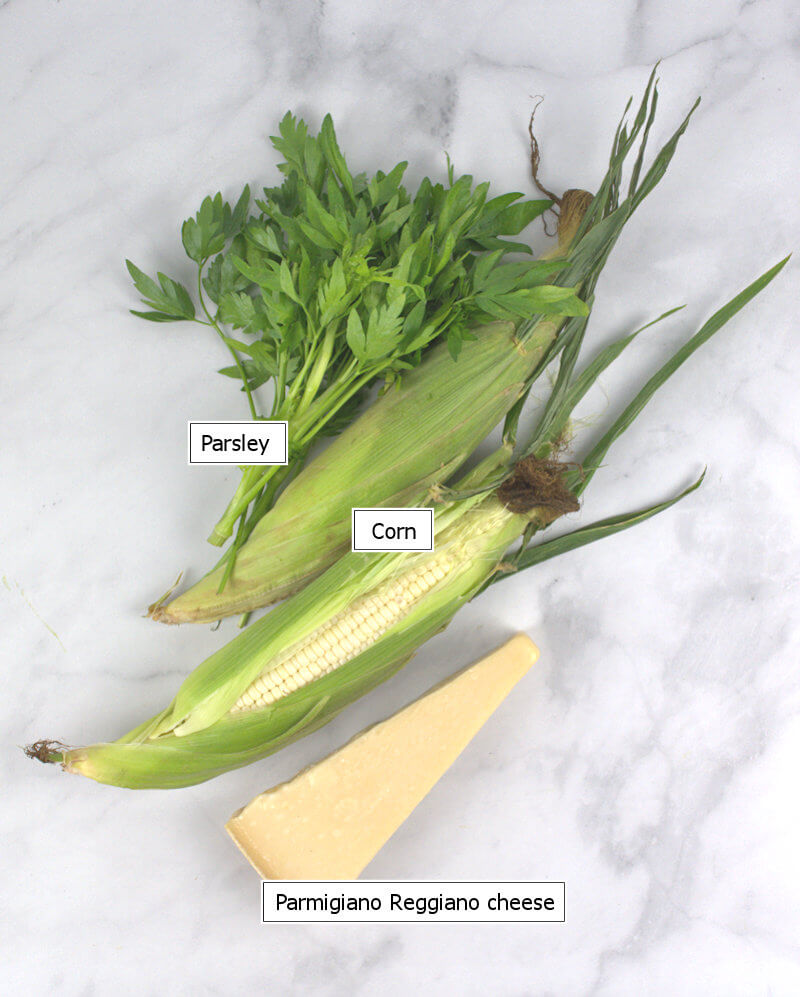 Key ingredients to make fresh corn risotto
