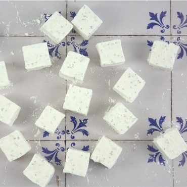 Vanilla Marshmallows with Chia Seeds