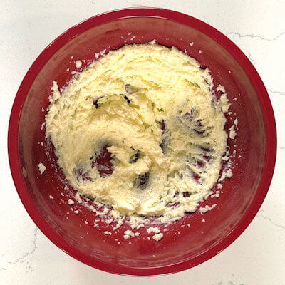 Step 1 - Beat the butter with a mixer until creamy. Add the sugar and beat until fluffy and pale.