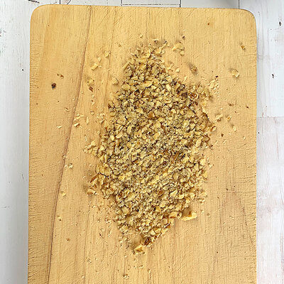 Step 3 - Chop the walnuts.