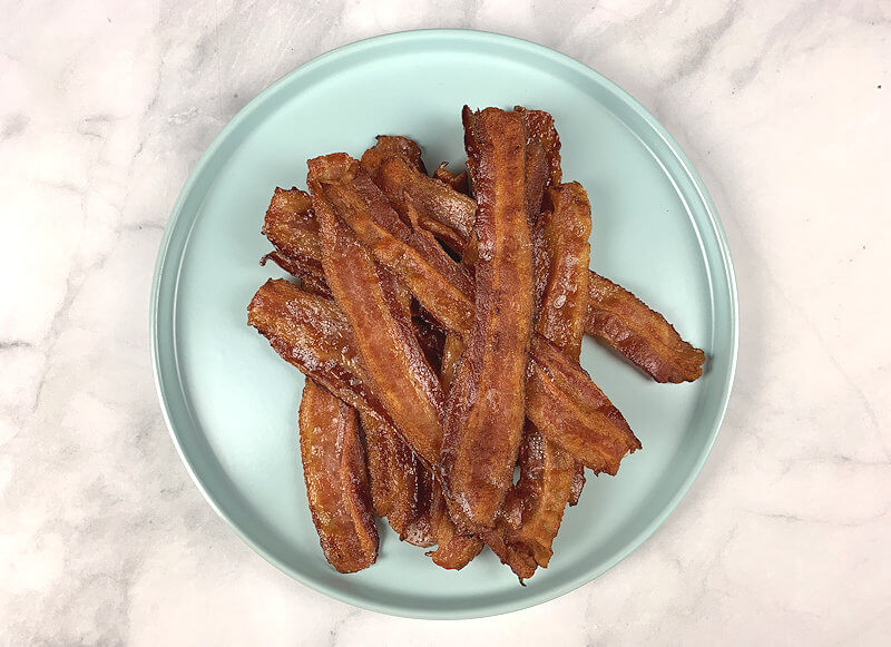 Plate with crispy oven baked bacon