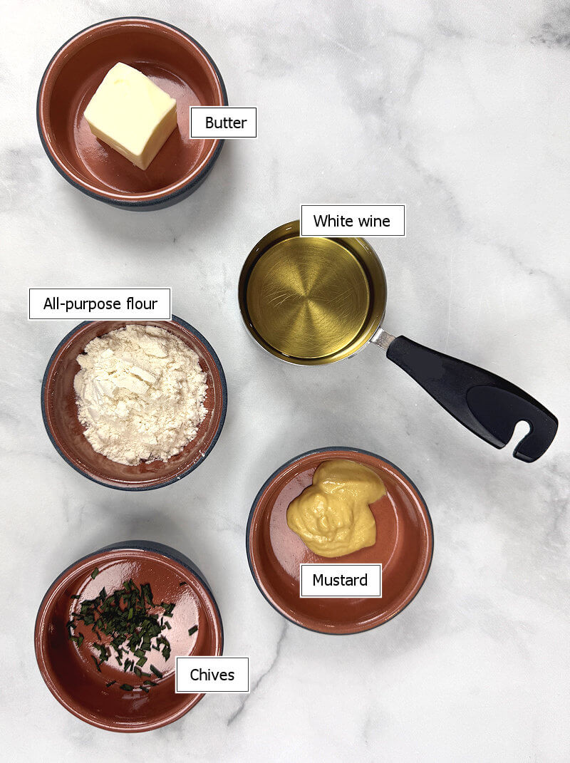 Key ingredients to make white wine sauce