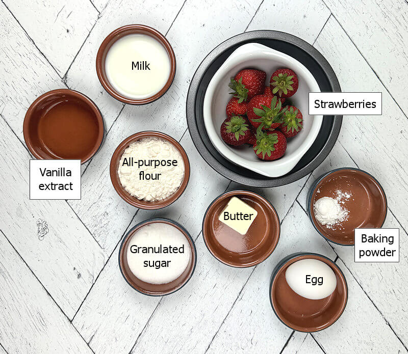 Key ingredients to make Strawberry Cake