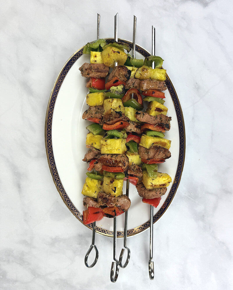 Step 4 - Remove the skewers from the grill and rest for several minutes before serving.