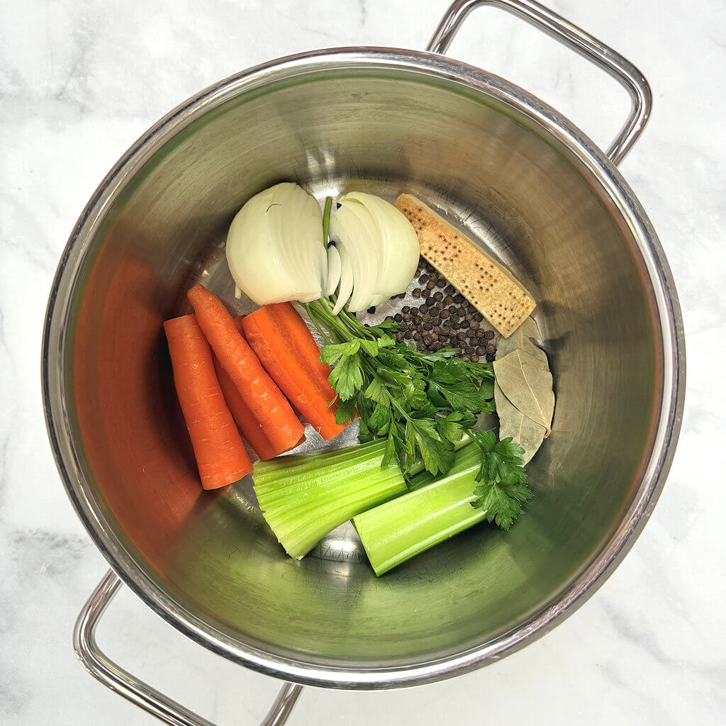 Homemade Chicken Broth