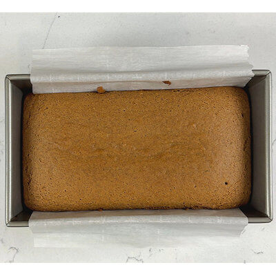 Step 4 - Bake the ontbijtkoek in an oven of 325 degrees F for 40-45 minutes, until golden brown or until a toothpick comes out clean.
