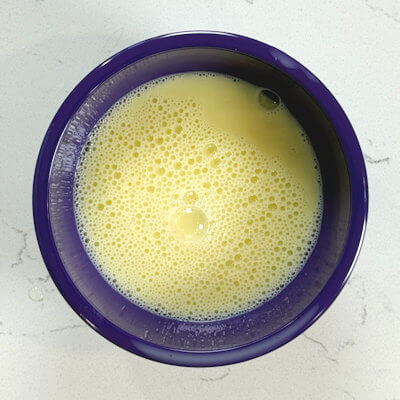 Step 1 - Mix together milk and egg until you have a homogeneous mixture.