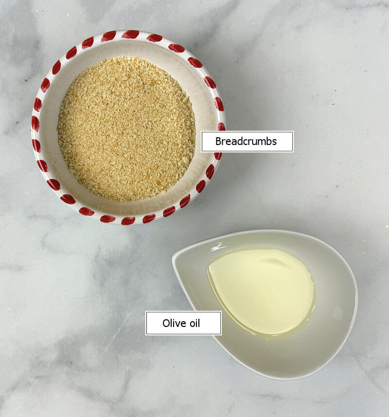 Key ingredients to toast breadcrumbs