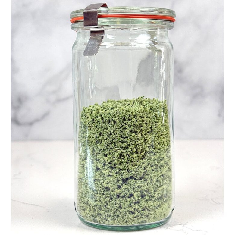 Basil salt