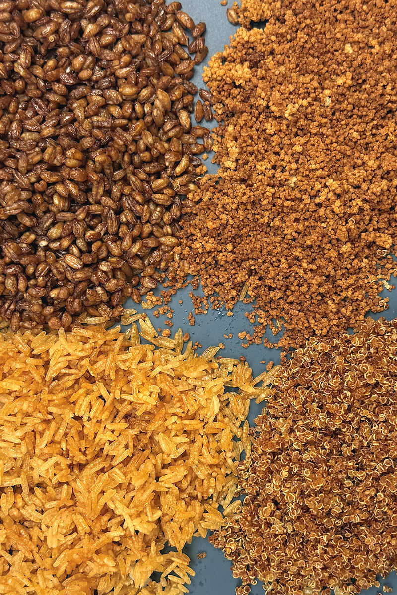 Close-up of the 4 crispy grains.